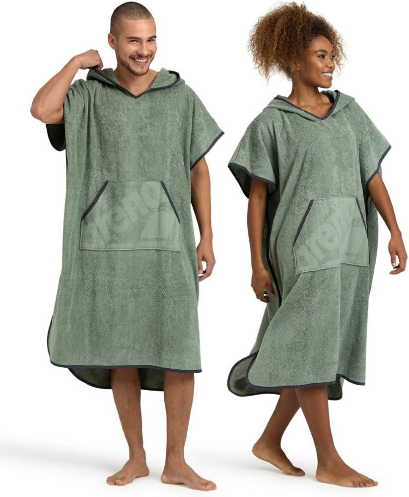 https://web.metroswimshop.com/images/006278-100-JADE%20(Custom).jpg