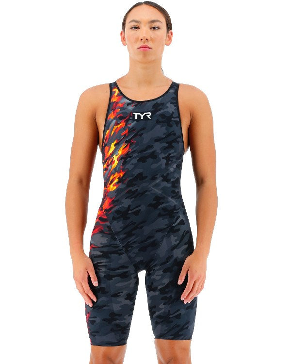 https://web.metroswimshop.com/images/VZCFCB6A%20-%20937.jpg