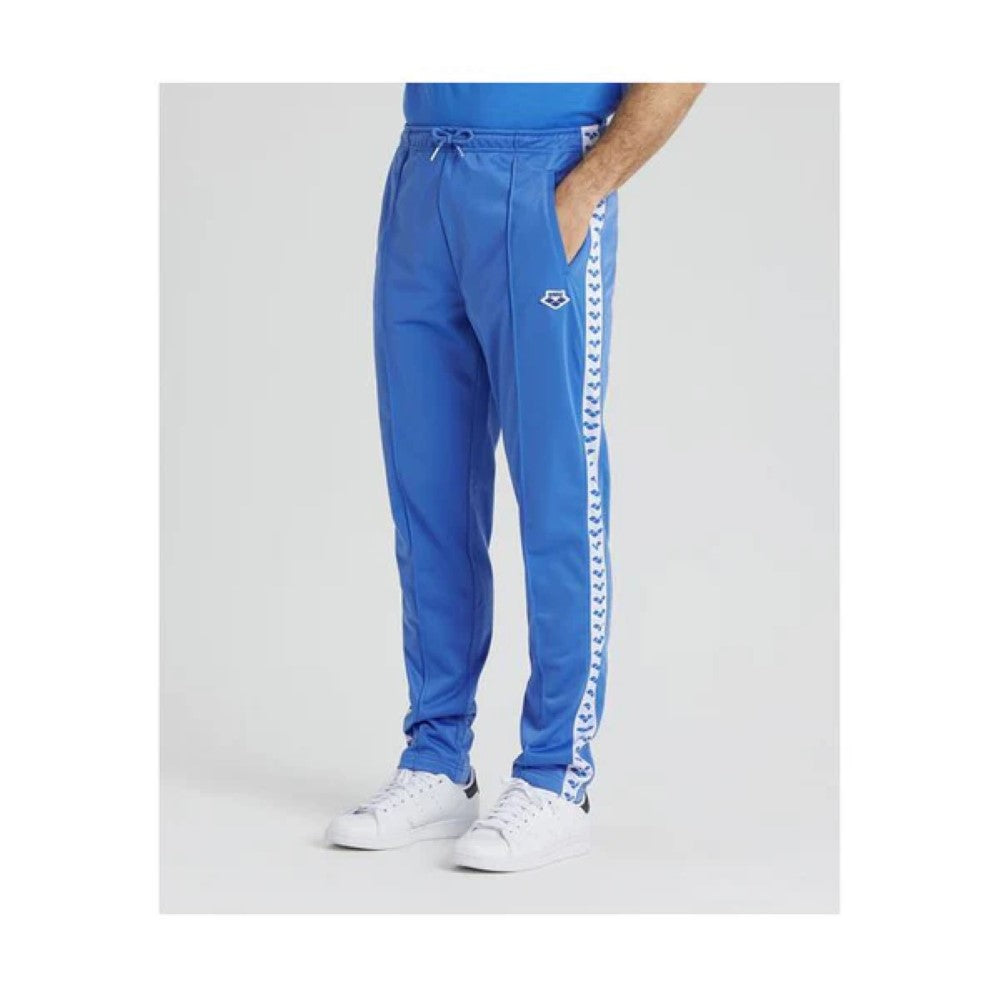 https://web.metroswimshop.com/images/002699-871-ROY-WHITE-ROY%20(Custom).jpg