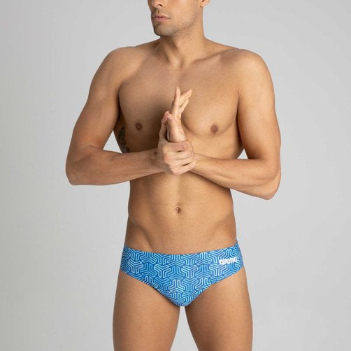 https://web.metroswimshop.com/images/003585_744.jpg