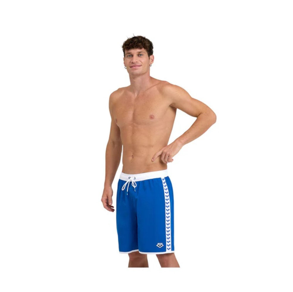 https://web.metroswimshop.com/images/004298-810-ROYAL-WHITE%20(Custom).jpg