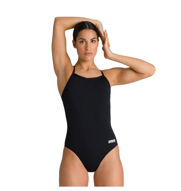https://web.metroswimshop.com/images/004767_738.jpg