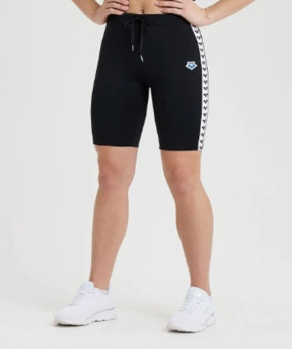 https://web.metroswimshop.com/images/005157.jpg
