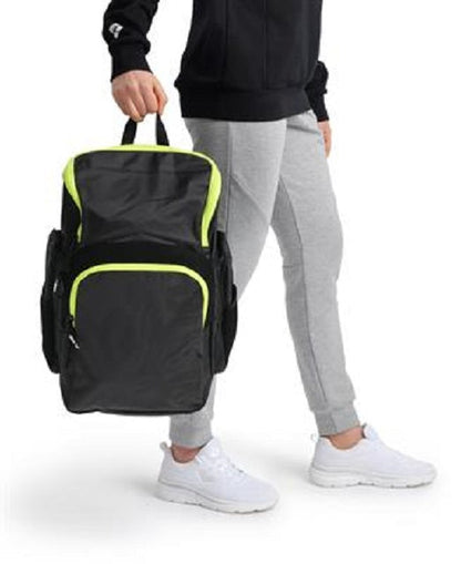 https://web.metroswimshop.com/images/005597_311.jpg