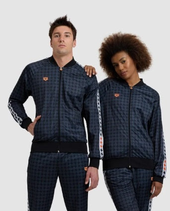 https://web.metroswimshop.com/images/006243.jpg