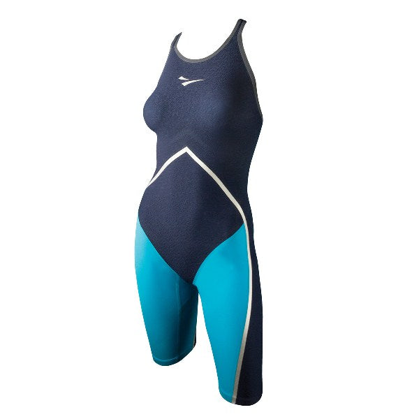 https://web.metroswimshop.com/images/1.10.021-NavyAqua-Studio.Main-1.jpg