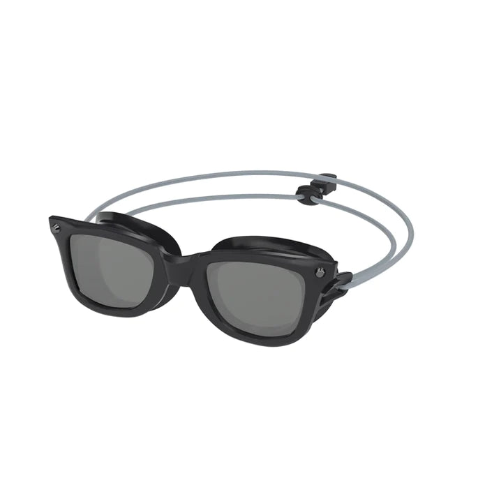 https://web.metroswimshop.com/images/1924874-thickbox_default_695x695.jpg