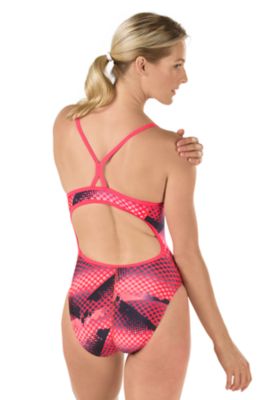 https://web.metroswimshop.com/images/7719743_621_bk.jpg