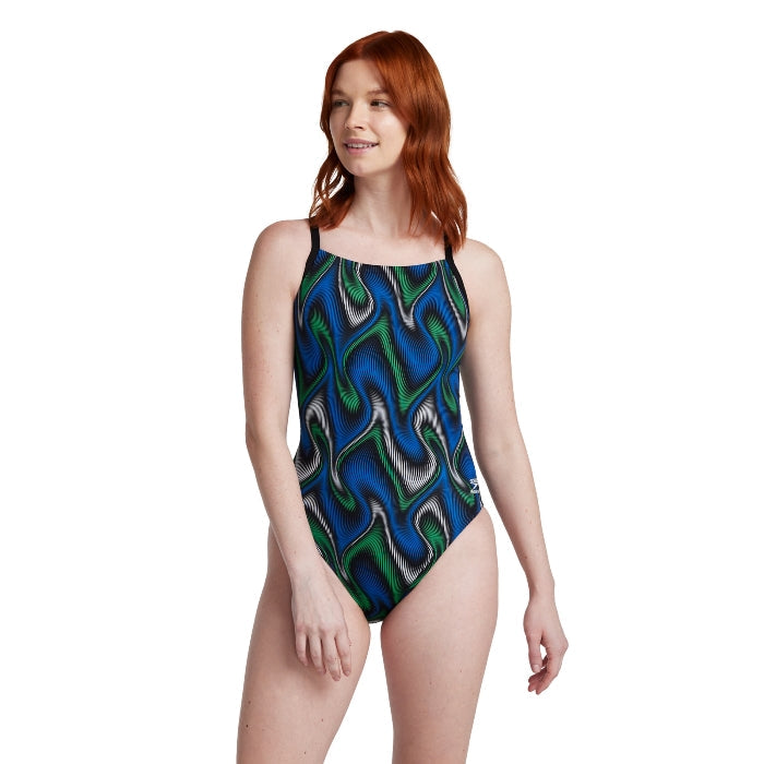 https://web.metroswimshop.com/images/8-003436421-X1-1.jpg