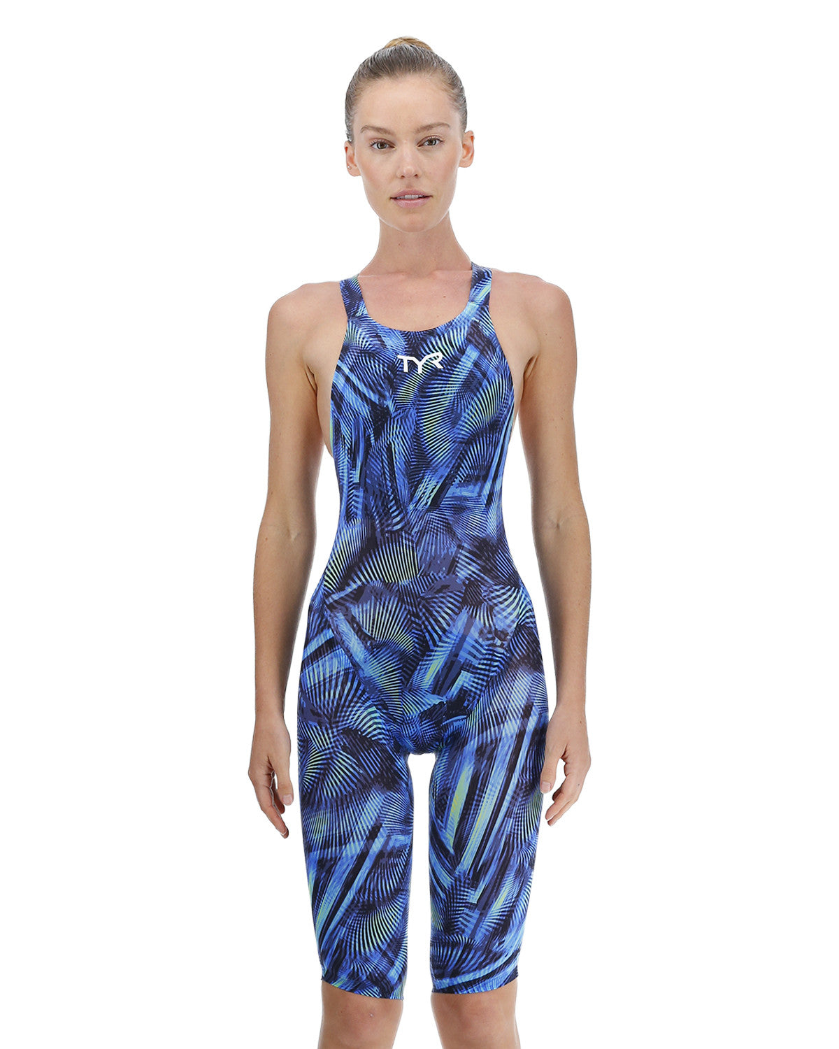 TYR Women's Avictor Helux  2.0. Closed Back Swimsuit