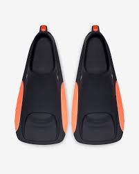 https://web.metroswimshop.com/images/NESS9171.jpg
