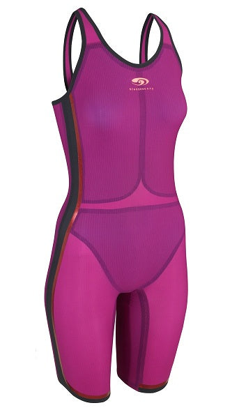 BLUESEVENTY Nero R-10 Female Kneeskin