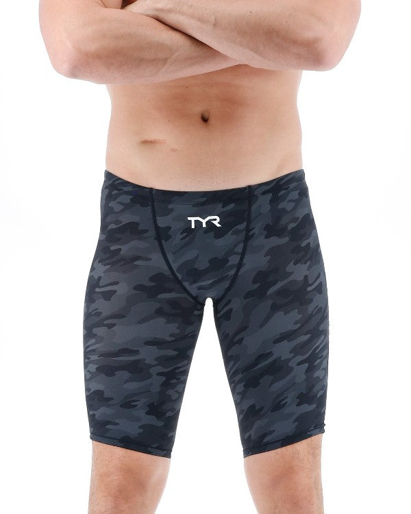 TYR Men&#39;s Camo Thresher Jammer
